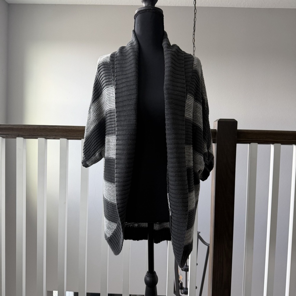 Express Striped Open Cardigan‎ Chunky XS Black Gray Goth Grunge Boho Y2K Cozy